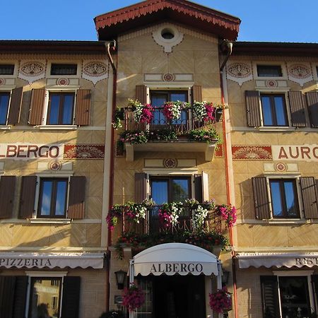 Hotel Aurora Vallarsa Екстериор снимка