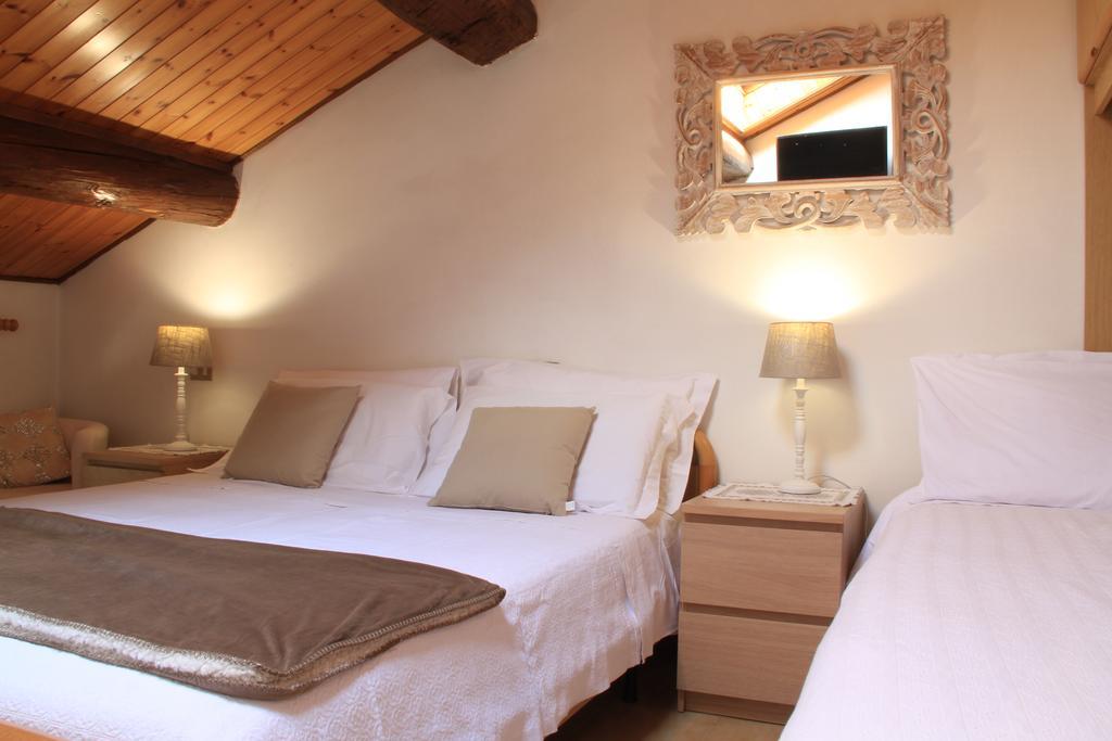 Hotel Aurora Vallarsa Стая снимка