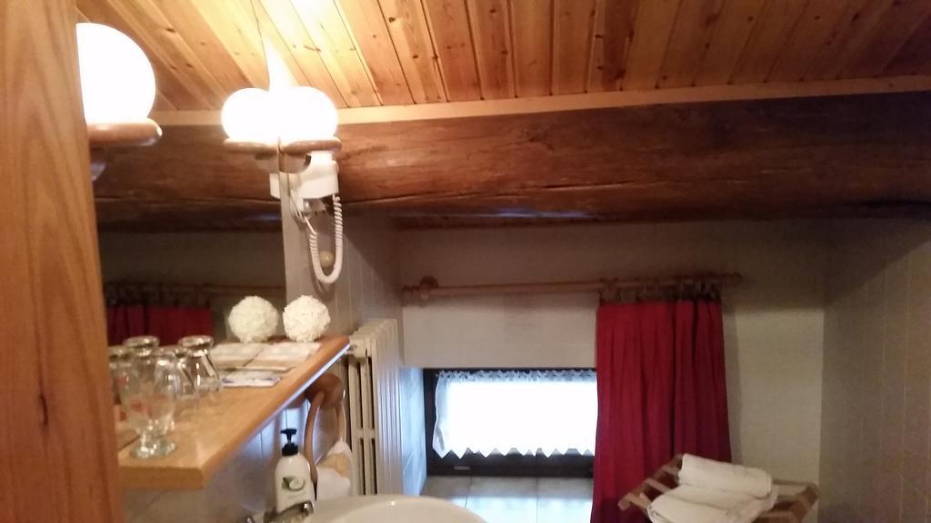Hotel Aurora Vallarsa Стая снимка