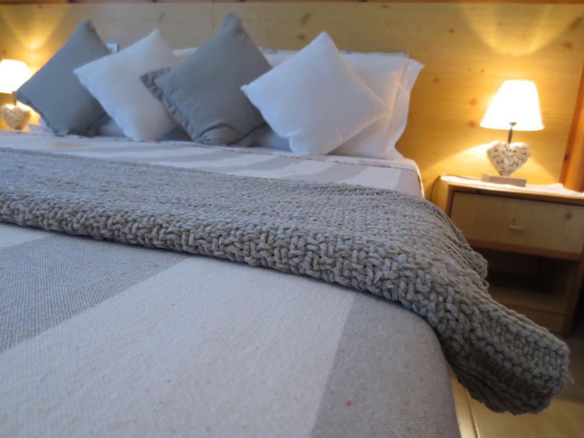 Hotel Aurora Vallarsa Екстериор снимка